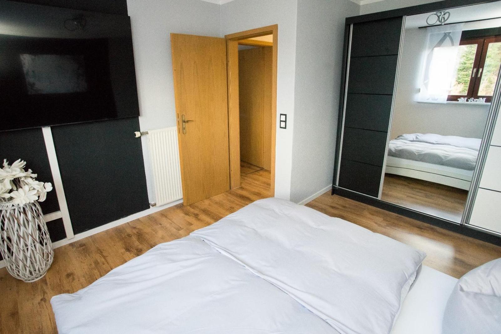 Zum Kaeutzchen 120Qm Ferienhaus 8 Personen 4 Schlafzimmer Nossentiner Huette Ngoại thất bức ảnh