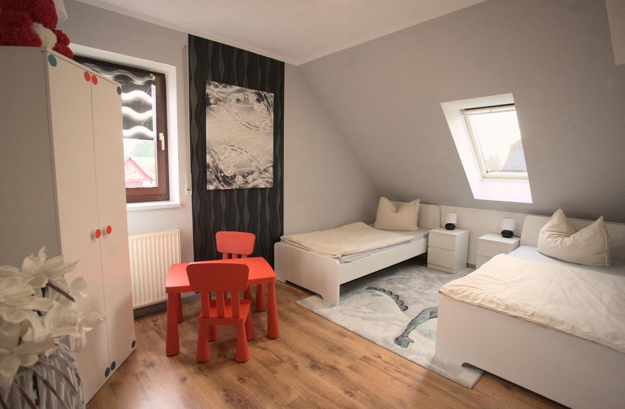 Zum Kaeutzchen 120Qm Ferienhaus 8 Personen 4 Schlafzimmer Nossentiner Huette Ngoại thất bức ảnh